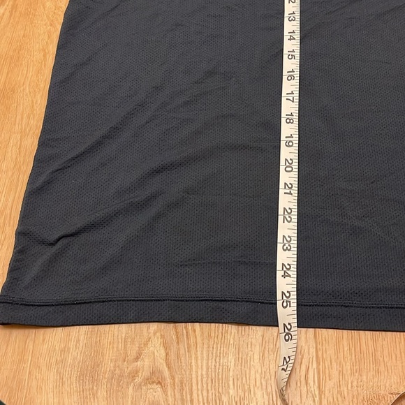 Perry Ellis Performance Top - Picture 6 of 6